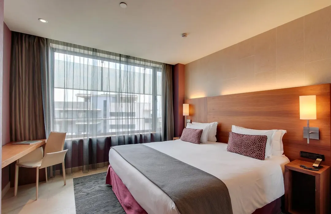 Hotel Badalona Tower-1